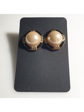 Vintage Faux Pearl Gold Tone Stud Earrings Heavy Weight Retro Jewelry Circular